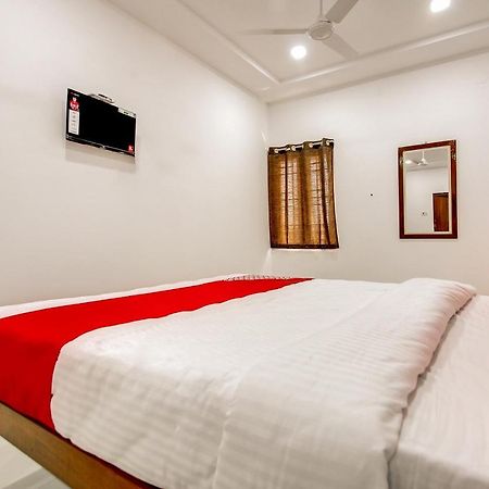 OYO 69625 Mayuraa Residency Otel Kumbakonam Dış mekan fotoğraf