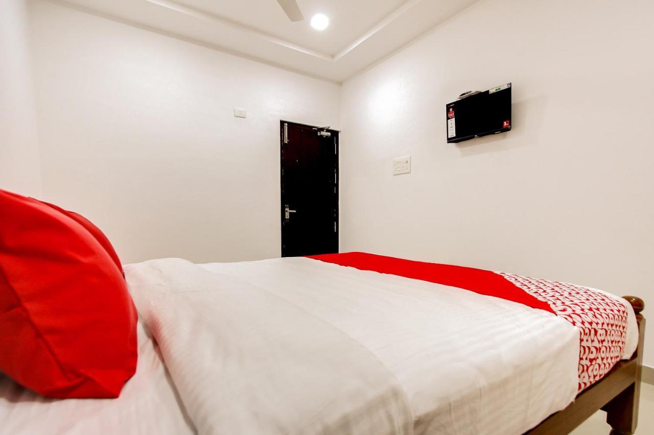 OYO 69625 Mayuraa Residency Otel Kumbakonam Dış mekan fotoğraf