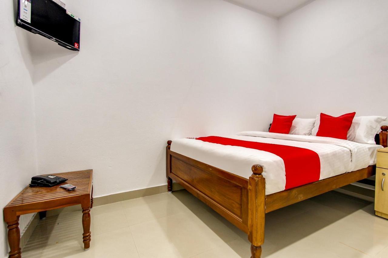 OYO 69625 Mayuraa Residency Otel Kumbakonam Dış mekan fotoğraf